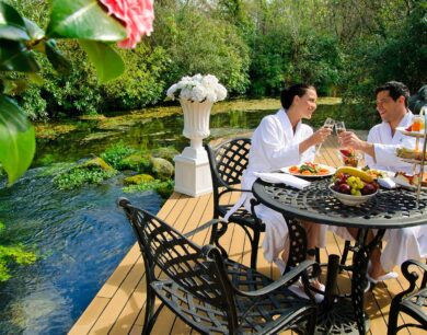 aftetnoon-tea-on-decking